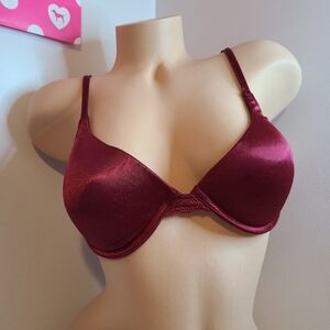VTG Gilligan & O'Malley Silky Second Skin Satin Underwire Bra Size 36B Red